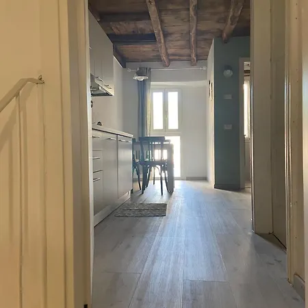 Prima Del Cielo - Monti Apartment